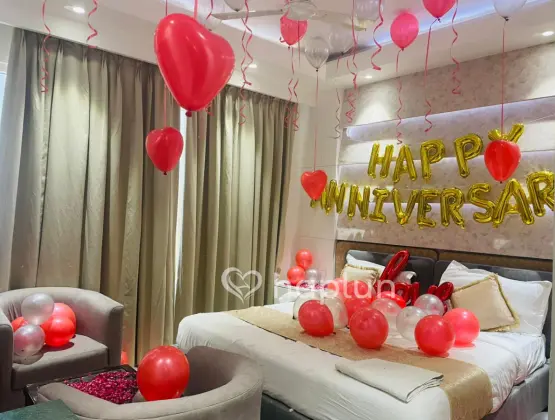 Anniversary Decoration